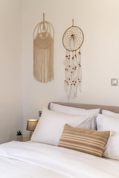 In The Heart Of Fira & Free Pool - Nychteri Suite Fira (Santorini) Exterior foto