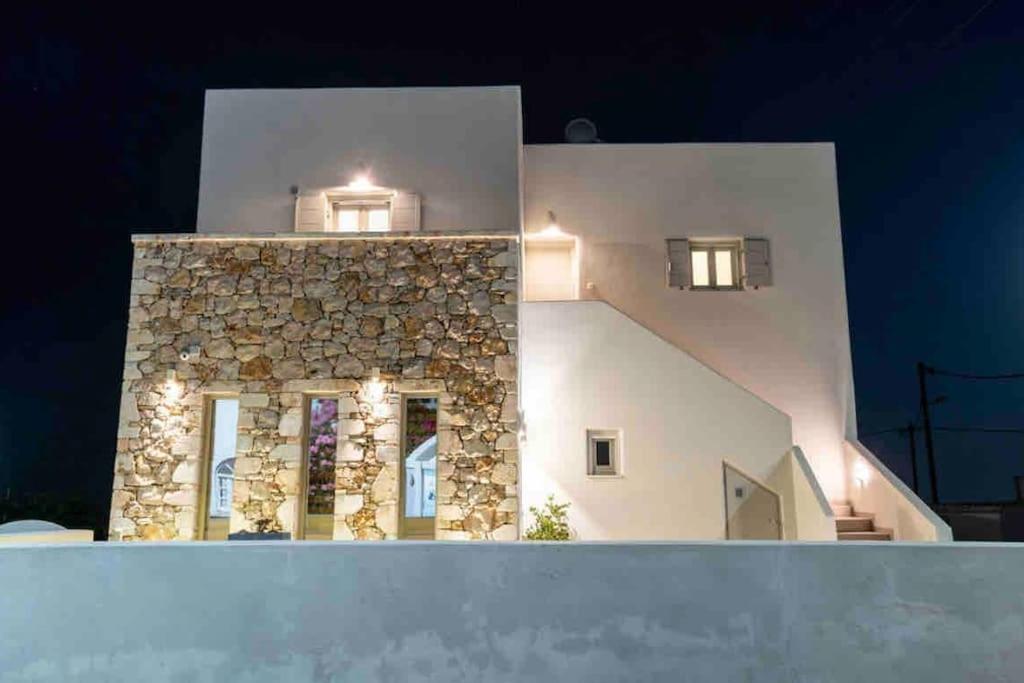 In The Heart Of Fira & Free Pool - Nychteri Suite Fira (Santorini) Exterior foto