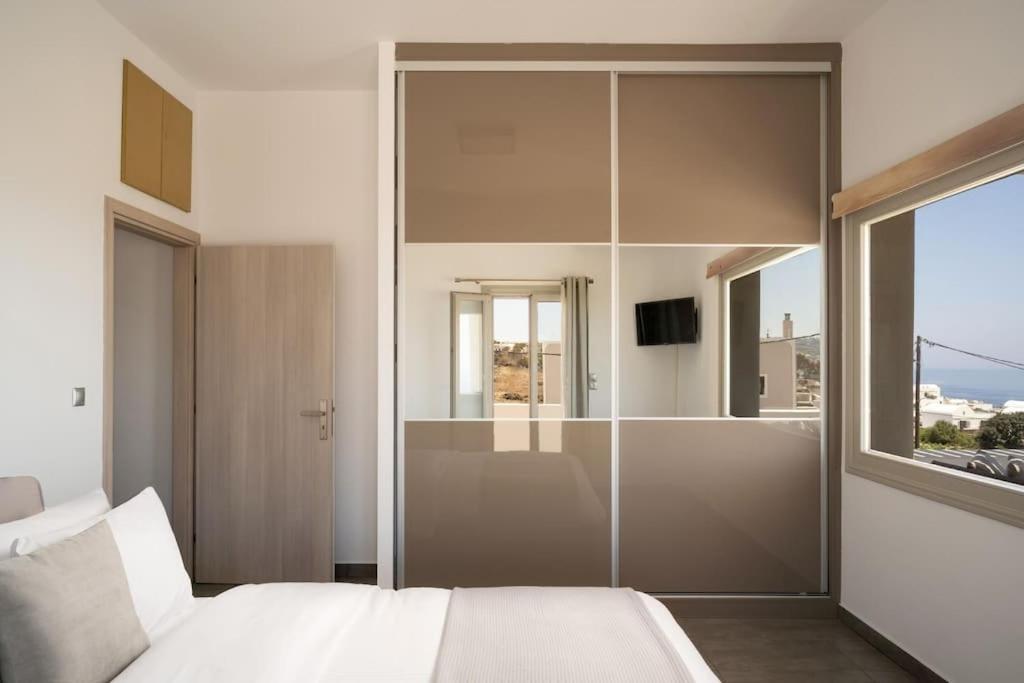 In The Heart Of Fira & Free Pool - Nychteri Suite Fira (Santorini) Exterior foto