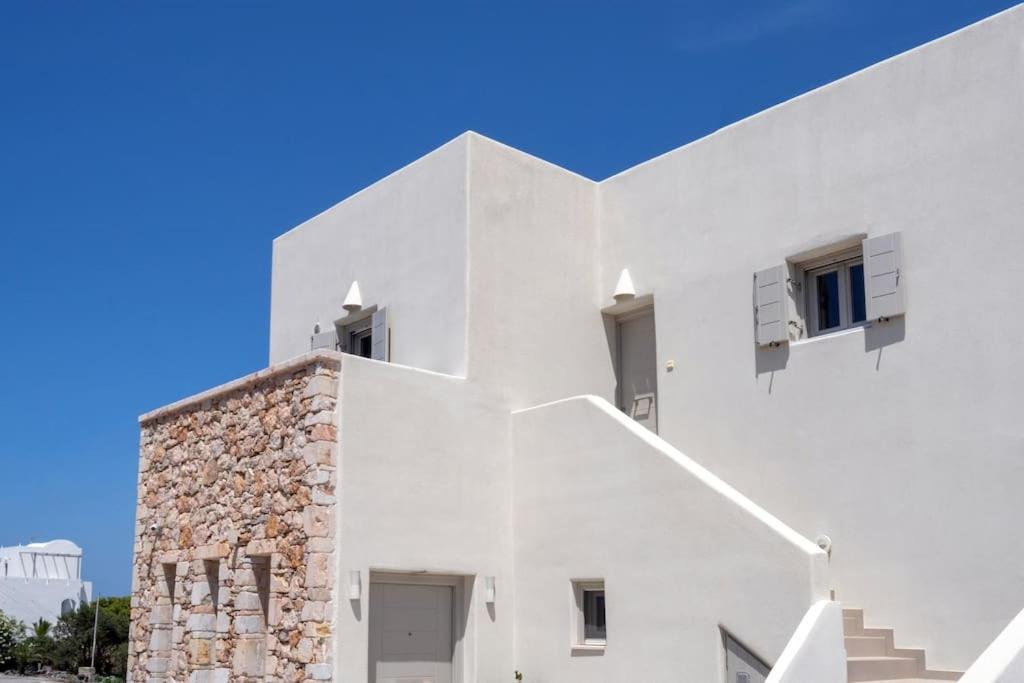 In The Heart Of Fira & Free Pool - Nychteri Suite Fira (Santorini) Exterior foto