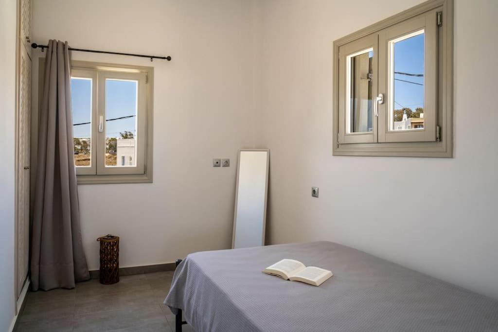 In The Heart Of Fira & Free Pool - Nychteri Suite Fira (Santorini) Exterior foto