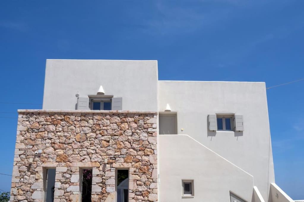 In The Heart Of Fira & Free Pool - Nychteri Suite Fira (Santorini) Exterior foto